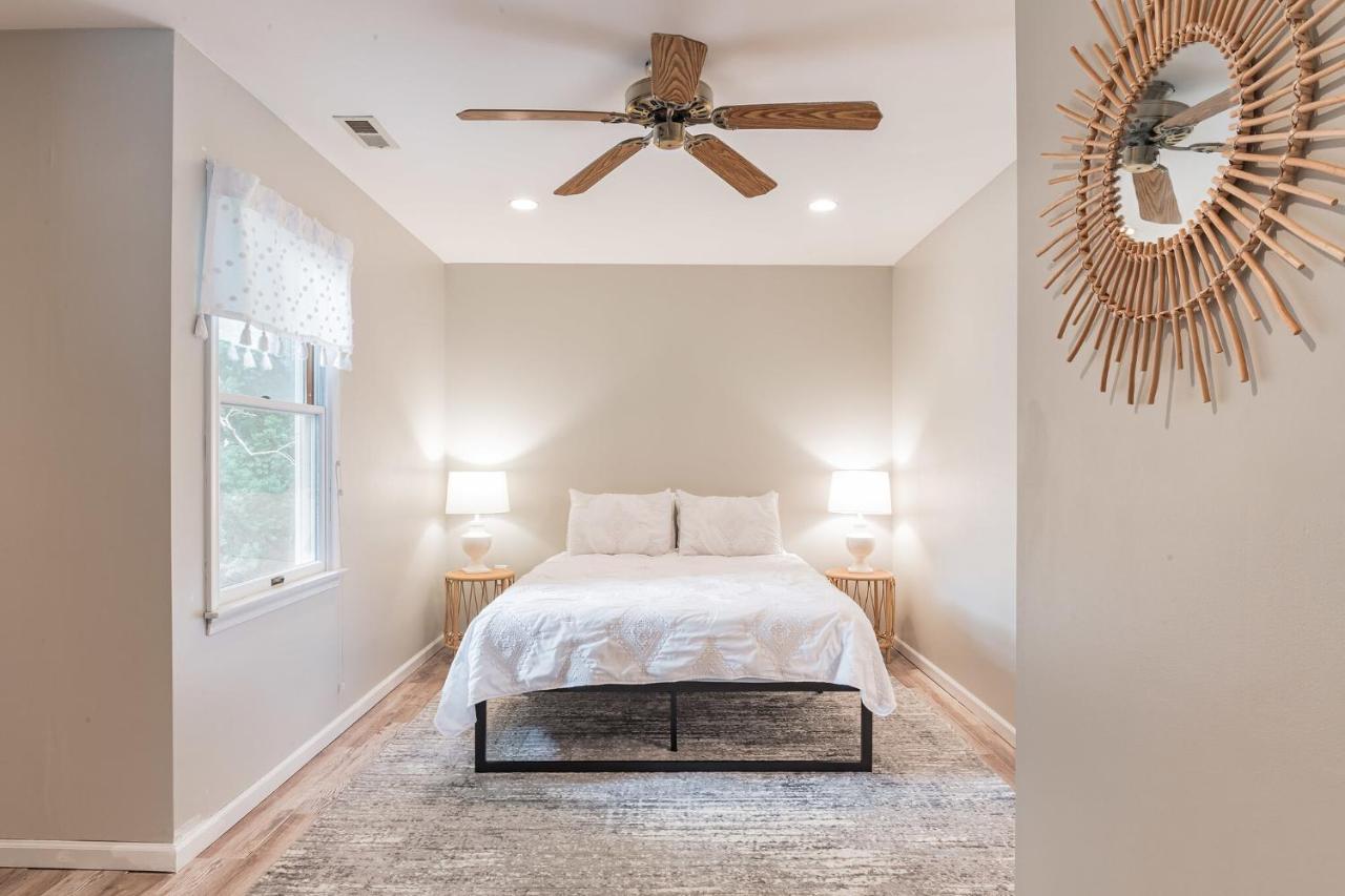 Serene Single Story, Grill, Fire Pit, Fenced Yard And Pet Friendly Stay Cape May Court House Ngoại thất bức ảnh